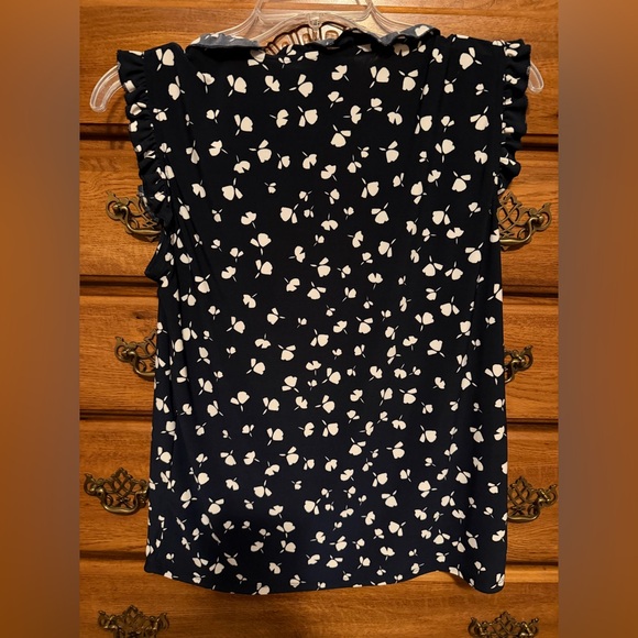 Tommy Hilfiger Navy and White Floral Blouse - Picture 3 of 3
